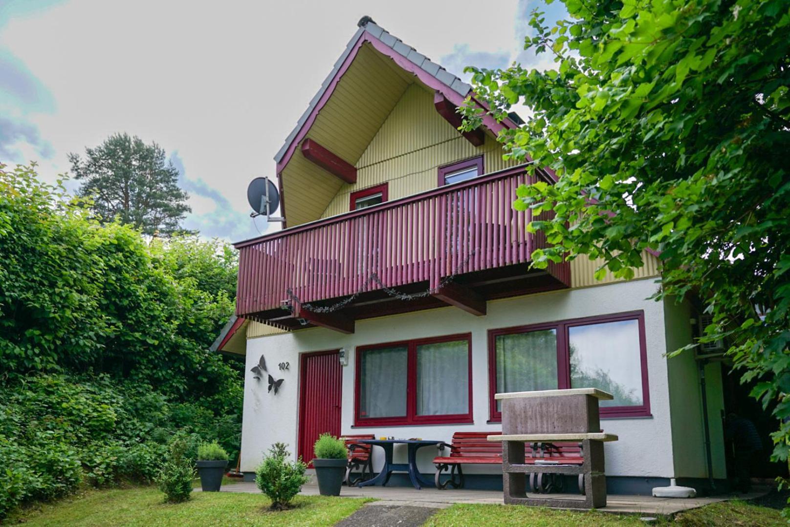 Ferienhaus "Schmetterling" Am See Im Bergland Kirchheim  Exterior foto